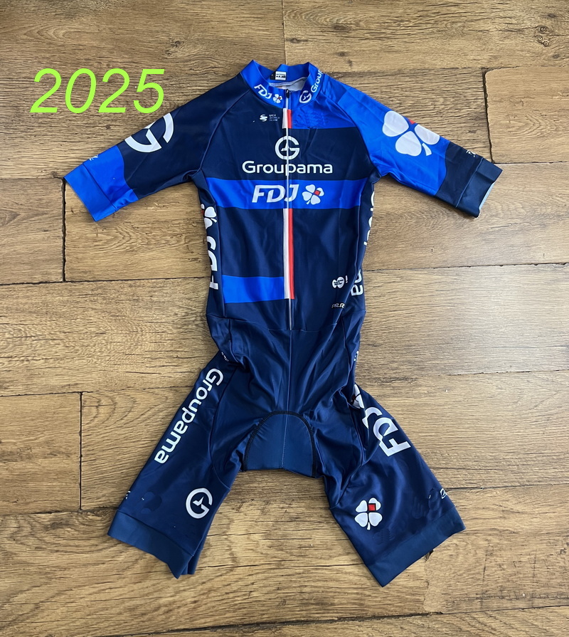 LASER CUT Skinsuit  2026 2025  - Cycling Community 评论和价格